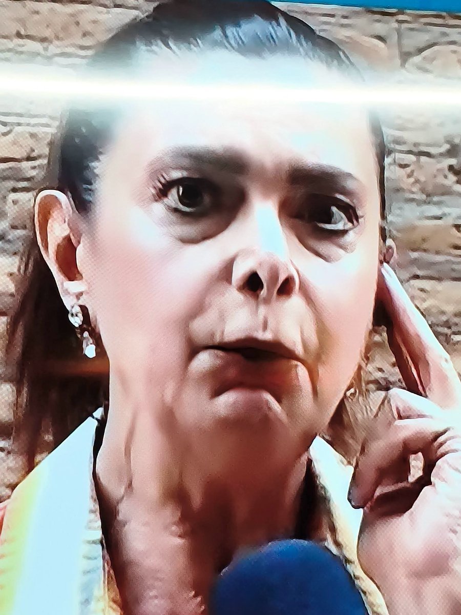 antipentac52268's tweet photo. Orrore tutto italiano https://t.co/Kv1JJ1A6ll