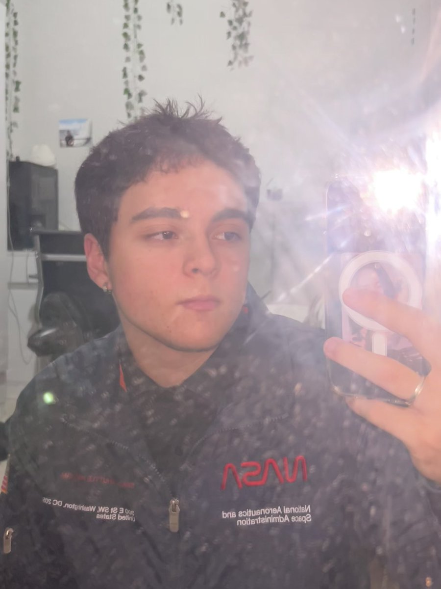 jolttx's tweet photo. peguei intimidade ent vamos de face reveal!!! https://t.co/lSstuuVAhO