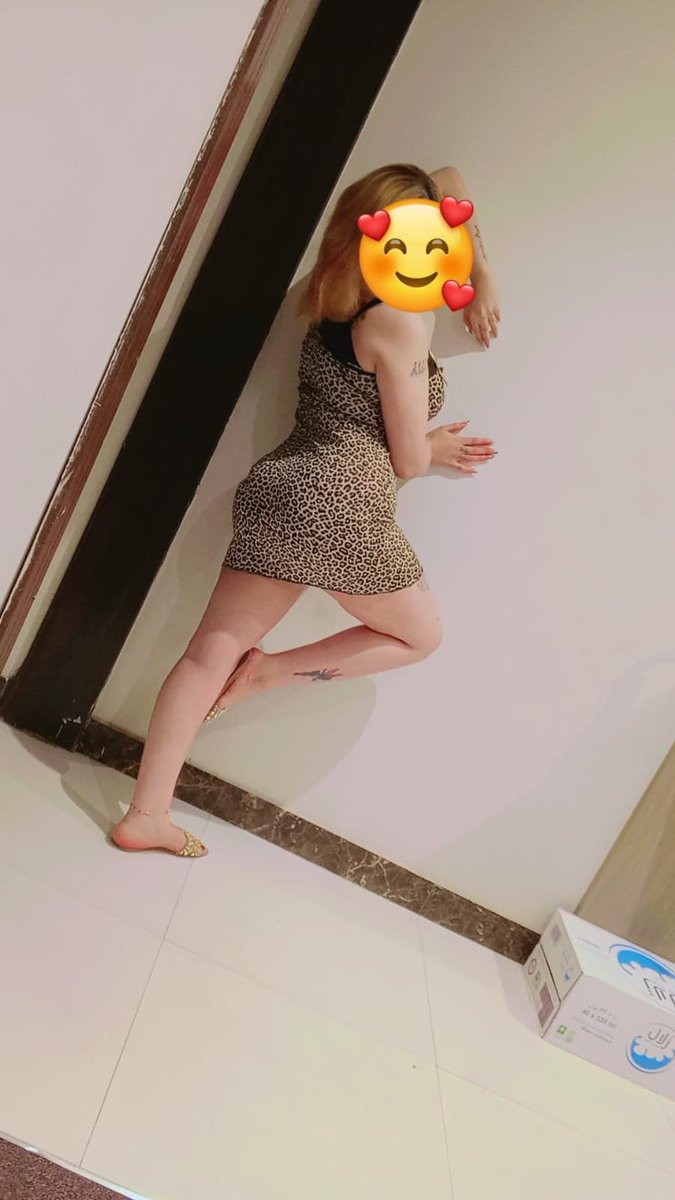 زوجين الرياض احمد 34واميره 23 سنه tweet media