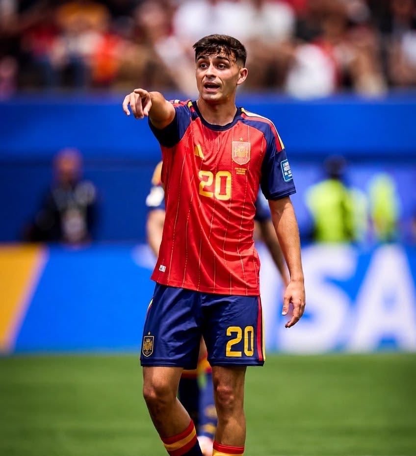 DukeDennis_00's tweet photo. Pedri came off the bench in the World Cup Final, played just 58 minutes, and created more chances than Vitinha and João Neves did in the entire tournament combined. https://t.co/BLbJyzmOVc
