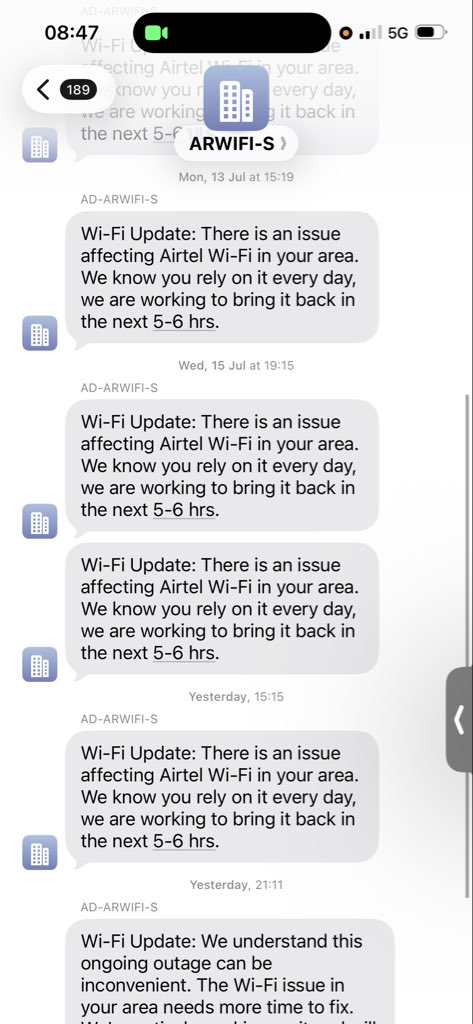 Feba_v's tweet photo. @Airtel_Presence @reliancejio @JioCare team please get in touch with me for a new connection as @airtelindia @Airtel_Presence is incompetent of providing services which they promise attaching the no of outages since so many months that too in Gurgaon metropolitan city. https://t.co/yy0aspTpDB