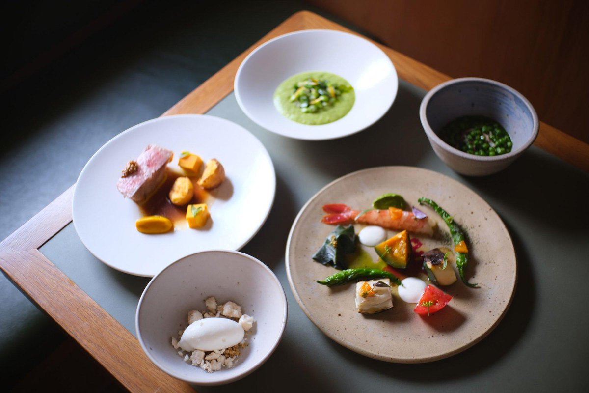 davediv3's tweet photo. Every plate is a masterpiece, crafted with fresh ingredients and timeless passion. Fine dining is more than a meal—it's an experience that delights every sense. 🍽️✨ #FineDining #FoodPhotography #Gourmet #FoodLovers https://t.co/R51OebxwIN