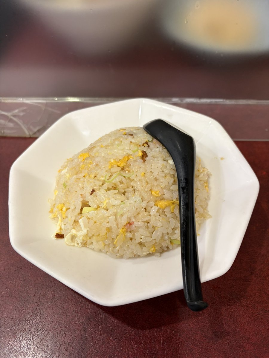 pipipipimami's tweet photo. 浦和　甲州屋
チャーハン半ラーメン

初訪

暑い🫠
暑すぎるけど腹は減るんだ

チャーハンしっとり系で旨い
ラーメン、うま❗️所謂ノスラーですが
そんな事言うのおこがましいくらい
めちゃくちゃ旨いわ。
普通にラーメンいっぱい食べたい🈵
えーすごい美味かったですわ https://t.co/Bqa0Mfhn4T