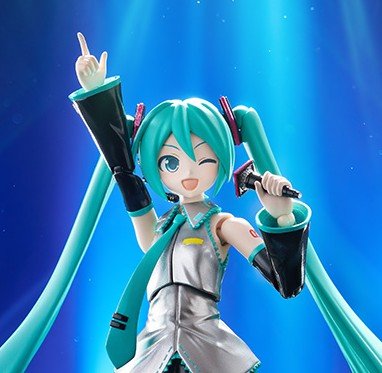 chiba_nerd's tweet photo. 買うけどなんかミクさんにしては顔丸いなぁ https://t.co/Ky6x1YKQ6S