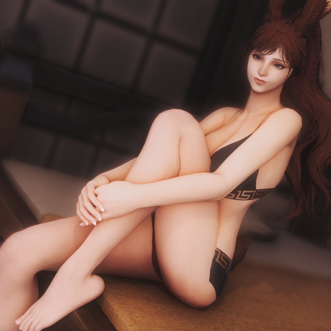 FreyaValeIntine's tweet photo. First FFXIV post! Surprise, I'm a Viera~ ☀️

💙 Findom | 2DFD | Paypig | Findomme | Finsub 🐰 https://t.co/9lMHZXkvUa