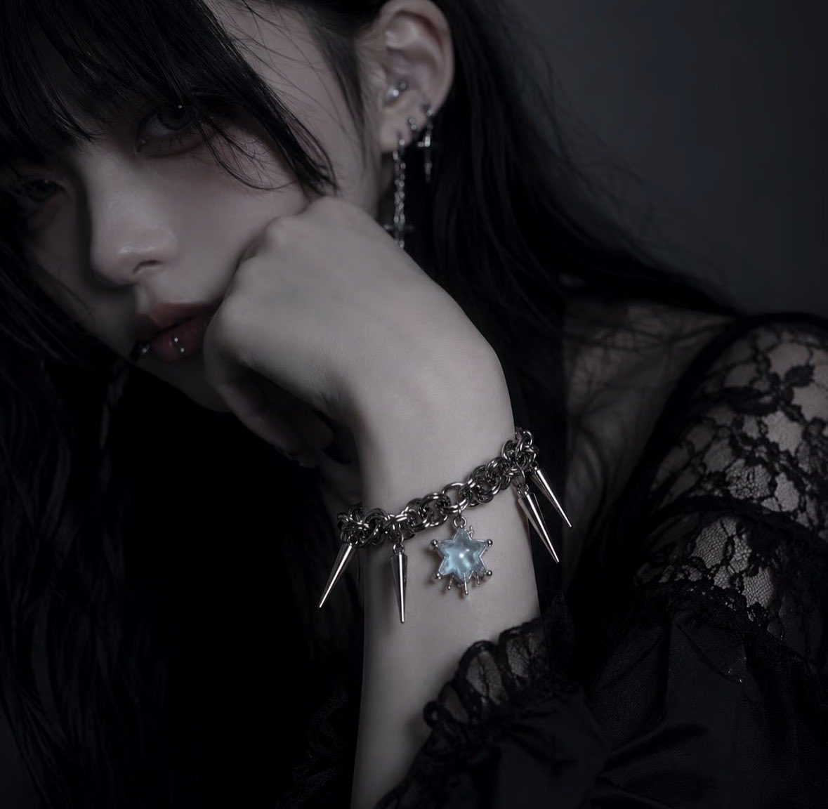 SUPERNOVA（超新星） ジヒョク　デザイン　ブレスレット 2026/07/24 20:00 start ⭐︎ Frozen Nova Bracelet ― 凍星の棘