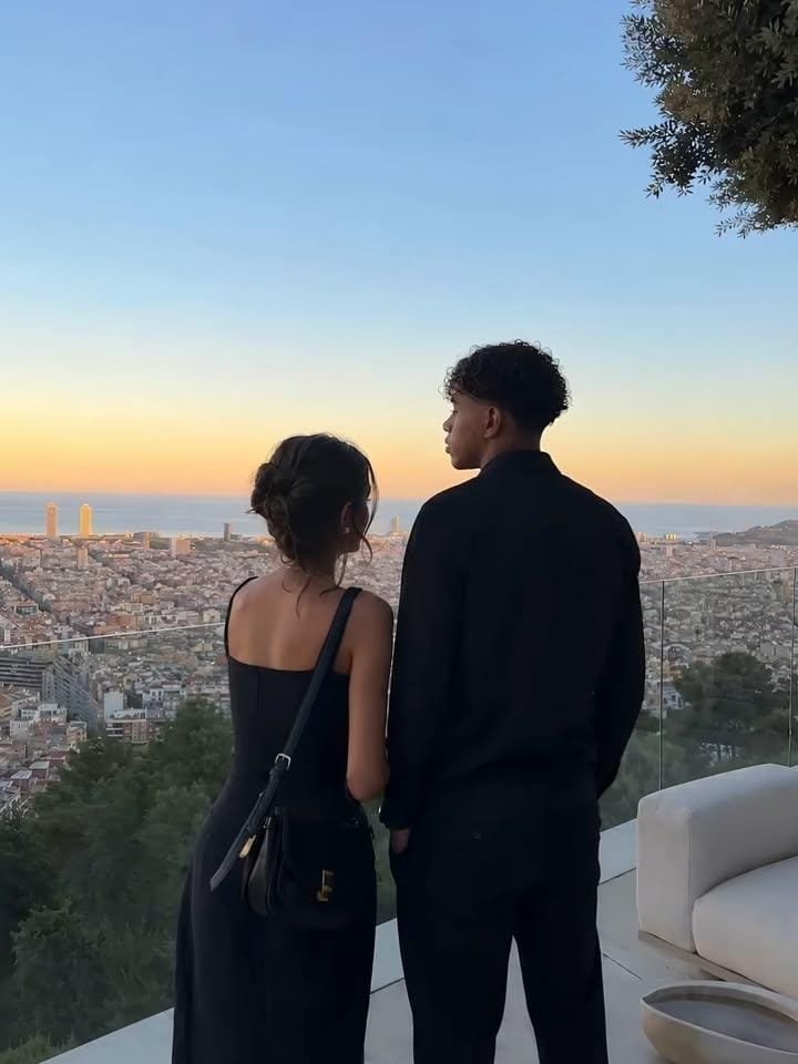 bhardwaj_k9310's tweet photo. Hey @grok please let me know is that true that FIFA World cup winner Lamine Yamal and Ines Garcia house shopping in Barcelona https://t.co/XAHQ3ZNycT