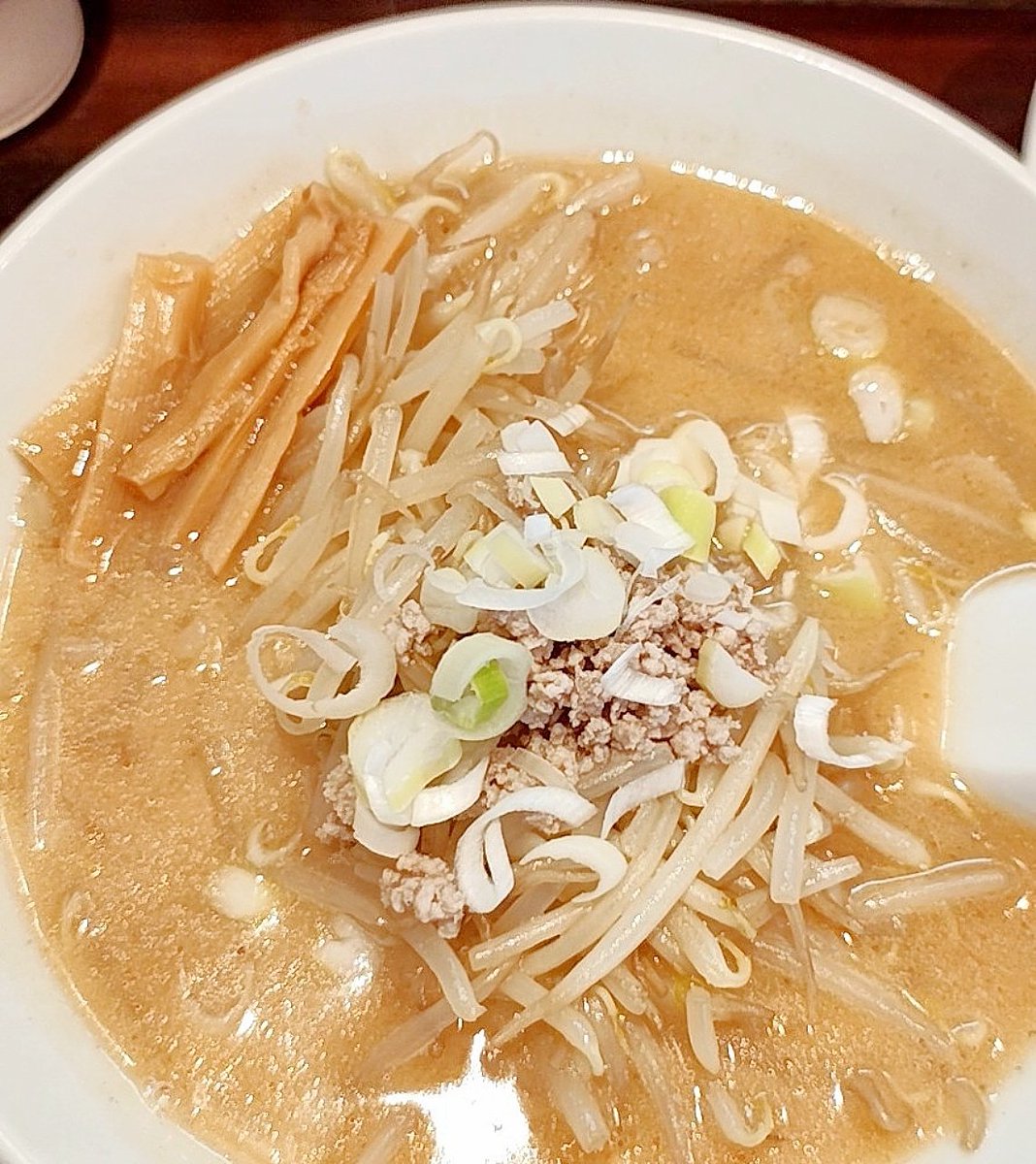 MiKaN01826943's tweet photo. らーめん 増田や

味噌󠄀ラーメン

(平打ち中太ちぢれ麺)

半炒飯

〈MEMO〉
週末食べた鯖出汁のラーメン
純連の近くにもあったよなぁって
思って久しぶりに訪問

3年ぶり

石巻の高砂長寿味噌󠄀
 (今は東松島長寿味噌󠄀？)

鯖出汁で平打ち麺って石巻周辺に
多いスタイルだっけ？

炒飯は薄味だった https://t.co/3hMnCWk0SG