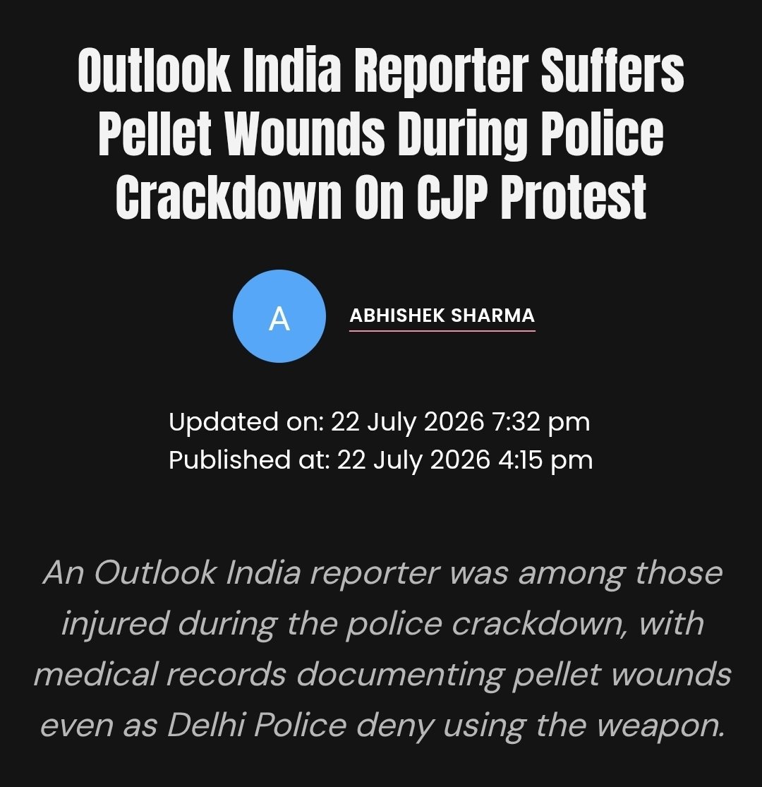 Benarasiyaa's tweet photo. Delhi police has categorically denied use of pellet guns at Jantar Mantar protests. https://t.co/zp43V4Gj4m