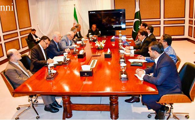 The_Nation's tweet photo. Pakistan, Iran agree to expand rail connectivity, trade cooperation
https://t.co/PpIfoqZAxZ
#Pak_Iran #expand #connectivity #cooperation https://t.co/cAAGMNu7WM