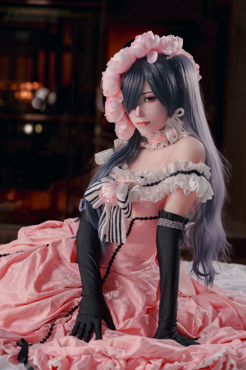 ro_z1563's tweet photo. cosplay |黒執事

　　シエル・ファントムハイヴ

#コスフェス金沢  #コスフェス金沢2024
#黒執事コスプレ https://t.co/zDeMH3ygs7