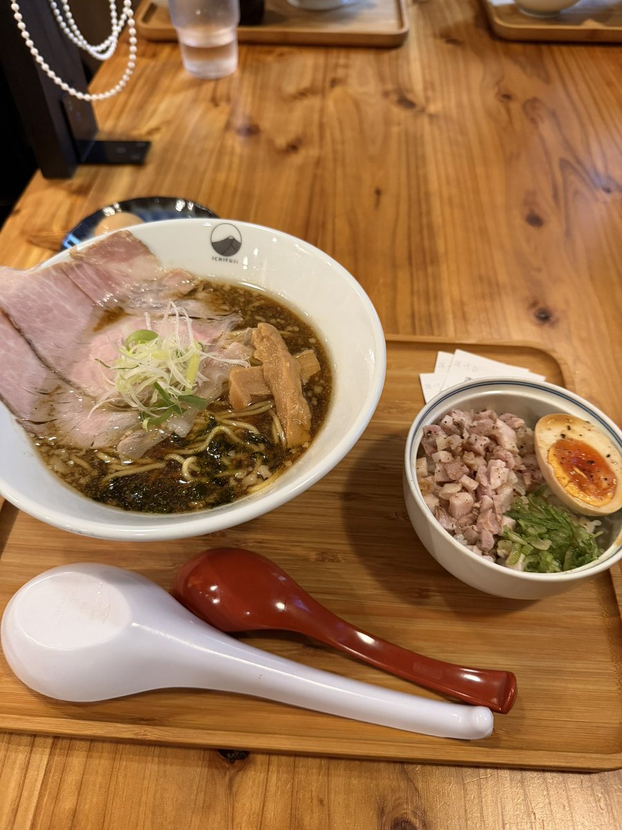 tkg19951027's tweet photo. ラーメン #ラーメン #学マス #煮干しラーメン #美味かった https://t.co/KWqSiLRdME