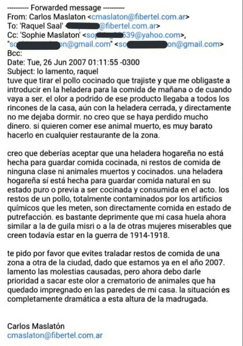 MaslaClassics's tweet photo. Email que le envié a mi madre hace 14 años con motivo de haber introducido clandestinamente un animal-pollo muerto y cocinado en la heladera de mi casa. https://t.co/lc2EsLw7PT