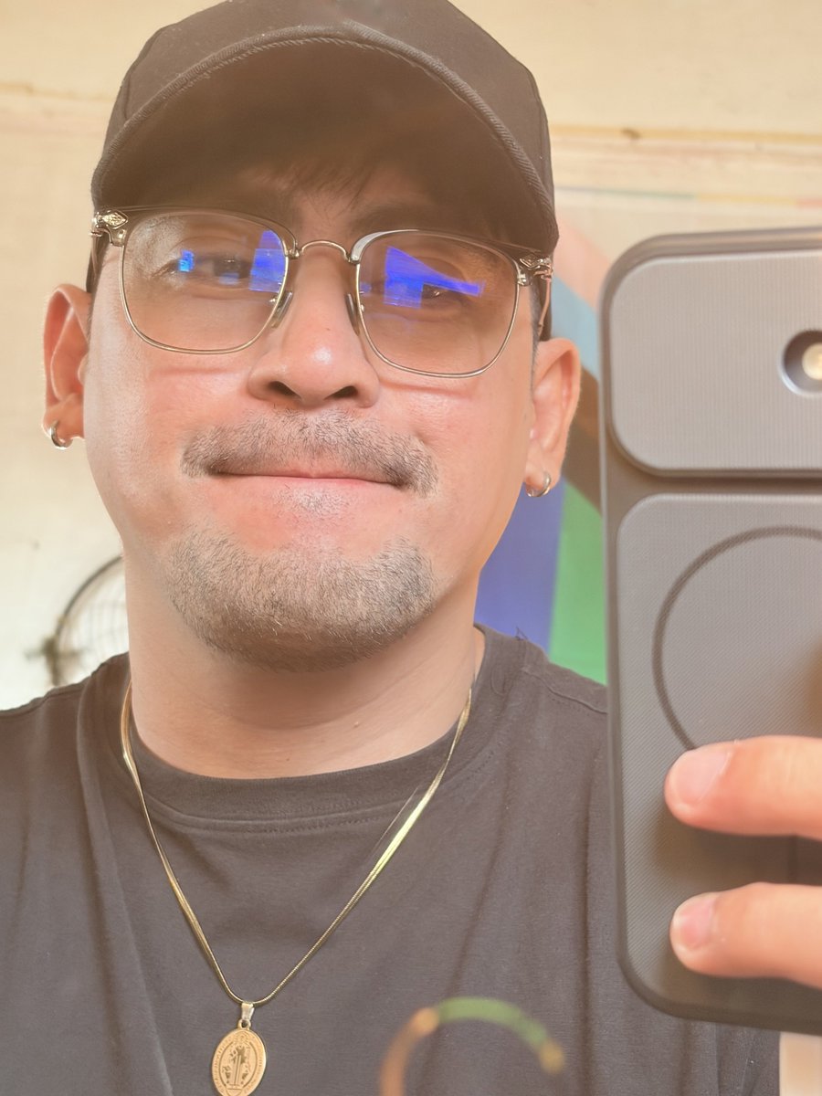 knarfsaid's tweet photo. Pwede na siguro ako sa bear club? 
Pero galing Care Bears 😂 https://t.co/M4Fm7JHkhp