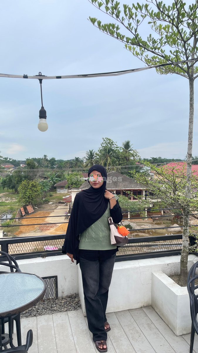 leedpages's tweet photo. kalo mau yg lebih panjang dikit aku pake ini, ini ga melar ya beda sm yg di atas, modelnya straight jg, bagus BGT warnanya huhu

https://t.co/VinjxPVYnP https://t.co/DqsnQ5a8rG