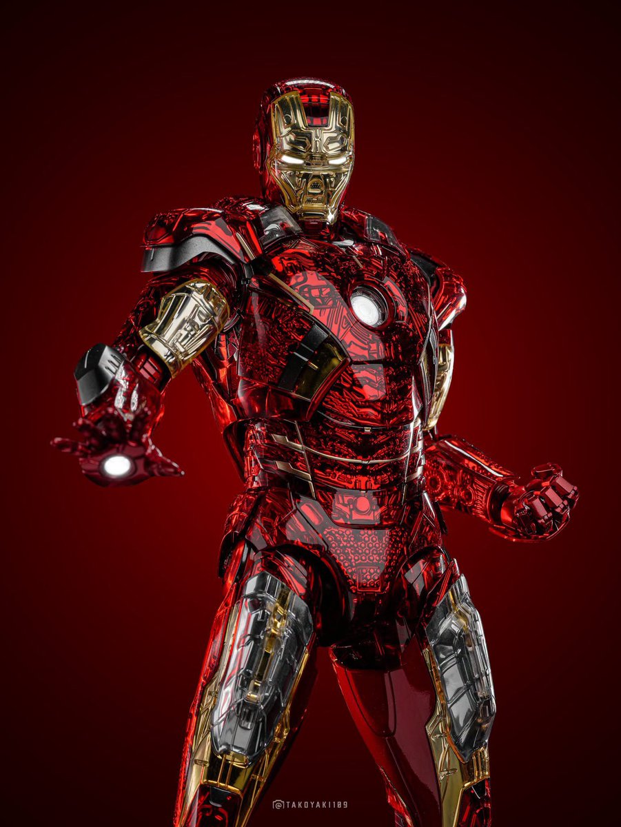 6thscale_KaWu's tweet photo. Official blogger photos of Hot Toys The Avengers - Iron Man Mark VII (Exo-Chrome Clear Version) [Hot Toys Exclusive]

Part 3

#IronMan #MarkVII #ExoChromeClearVersion #HotToysCollectibles https://t.co/aiSOoK91wE