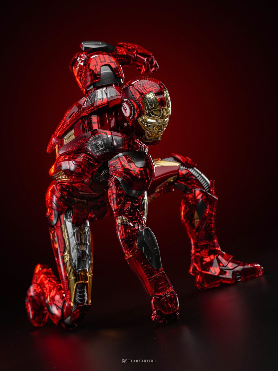 6thscale_KaWu's tweet photo. Official blogger photos of Hot Toys The Avengers - Iron Man Mark VII (Exo-Chrome Clear Version) [Hot Toys Exclusive]

Part 4

#IronMan #MarkVII #ExoChromeClearVersion #HotToysCollectibles https://t.co/cy7pK6Aa3s