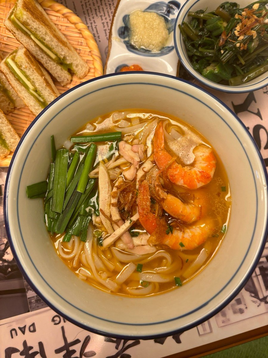 5tmvsg's tweet photo. It's 2 AM, the noodle pot's still bubbling. We don't have fancy dishes, only warm miso and stories left untold. Pull a seat. https://t.co/fgLD4v69IB