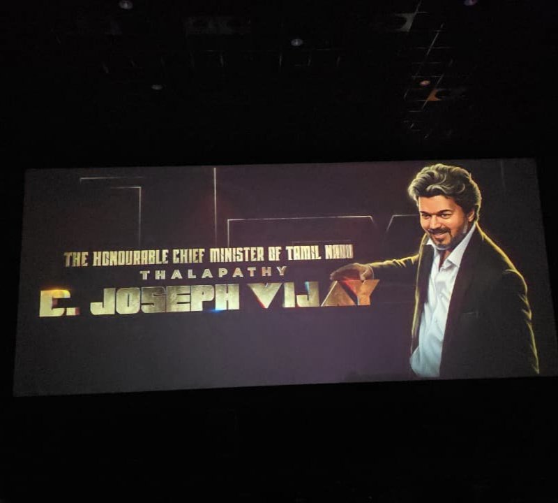 heypriyanshere's tweet photo. Your favorite title card of Thalapathy Vijay  ???

1. Master 🤜🏻🤛🏻
2. Leo 🦁
3. Goat 🐐
4. JanaNayagan 👩🏻‍✈️ https://t.co/nCAa7l7Y92