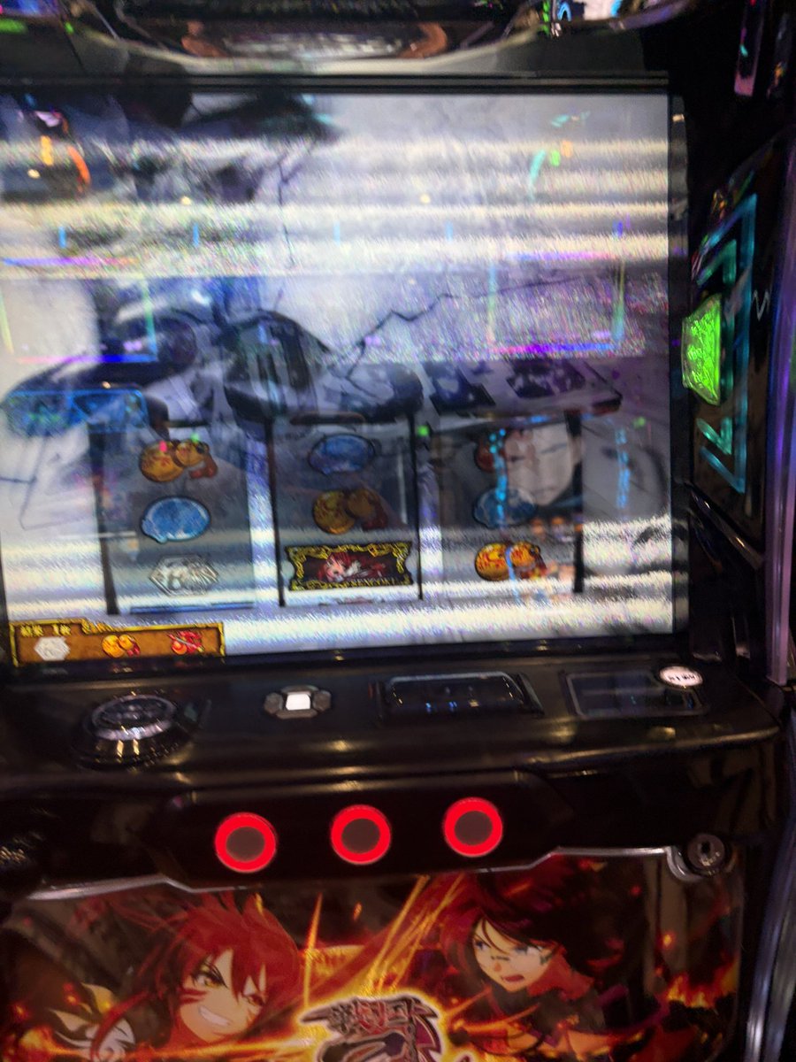 a728828282's tweet photo. 初打ち1800枚返して https://t.co/I8YqZAp8ZP