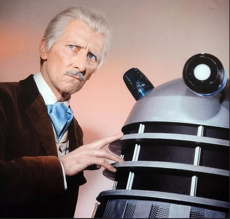Skaro_forge's tweet photo. @Dest_Skaro @TheDalekMutant but did big P. Cushing star with the 80s daleks
no i didnt think so larper https://t.co/BVF2nLvcW4