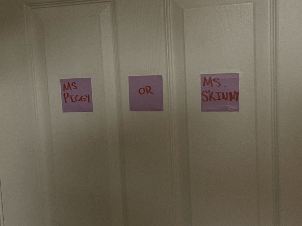 4ng31_pdf's tweet photo. So did I eat or did I eat? ( I ate, but in the worst way) using this as motivation because I can’t take this anymore. I posted some more around my room hopefully my mom doesn’t find out, gulp…

#edrtwt #shedtwt #edtwt #shtwt #starving #starve https://t.co/IqTVVzNKFr
