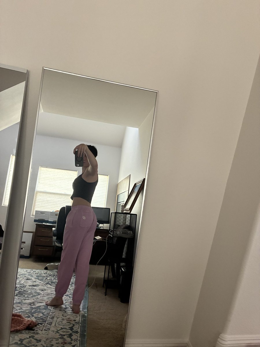sissysissyisme's tweet photo. Sometimes casual but always caged https://t.co/Ohohso2bJI