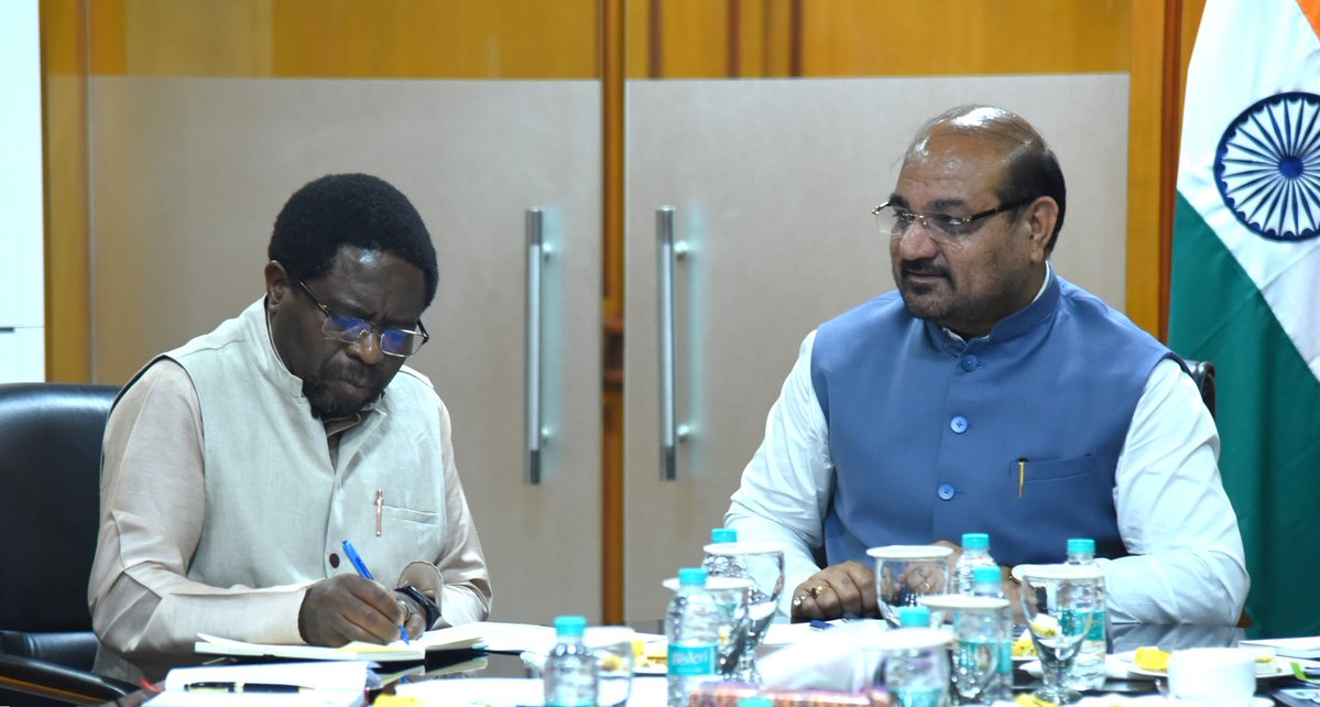 icarindia's tweet photo. #ICAR &amp; ILRI strengthen collaboration to advance livestock management and animal health solutions for the Global South, leveraging mutual strengths and priority partnerships. @ILRI @PIB_India @AgriGoI https://t.co/U2TBAZojZe