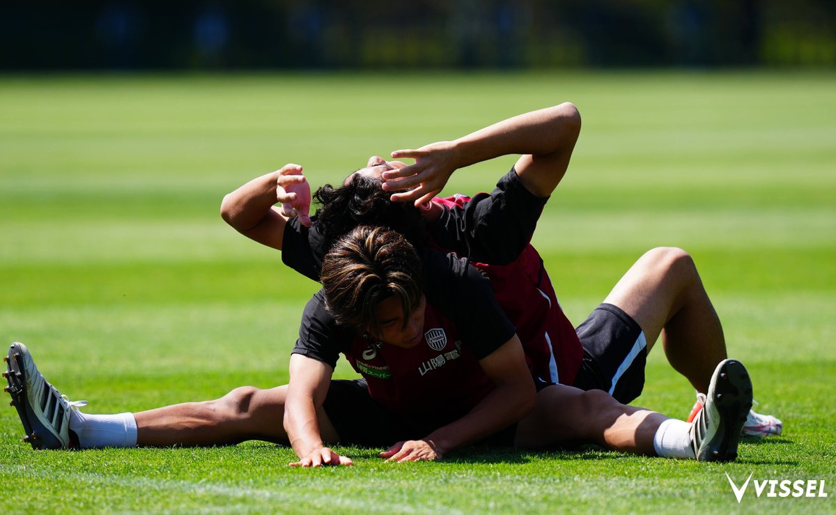 visselkobe's tweet photo. #楽天モバイル最強キャンプ2026 𝔻𝔸𝕐𝟙𝟚

今日はキャンプ最後の公開トレーニング💪
札幌、神戸、様々なところからたくさん練習場にお越しいただきありがとうございました🙇‍♂️

🔗最強キャンプ特設ページ
https://t.co/9vSwO6xhWF

#visselkobe #ヴィッセル神戸 https://t.co/vkWvE9T4YJ