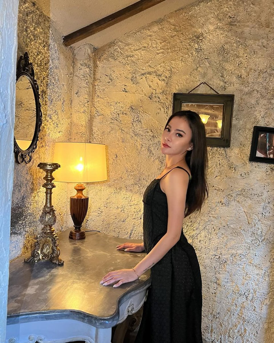 ridcodand's tweet photo. pontianak sekitar yaa yang mau massage bolee wa🌹
https://t.co/BIBfWTZqoJ
#pontianak #massagebodytobody 
#housetour #openpontianak #availpontianak https://t.co/59QHtRnqKs