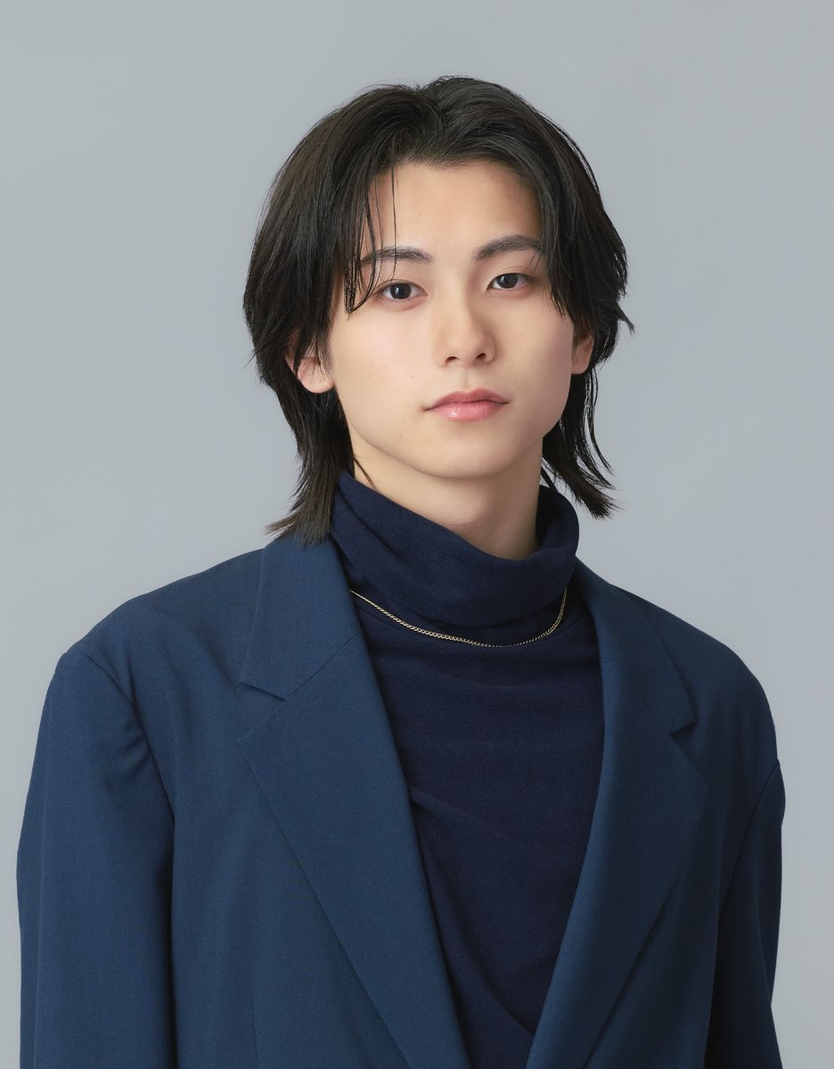 c_7_official's tweet photo. ／
#近藤大海 だけが知っている
#CLASSSEVENあるある📝

#中澤漣 は何かを話すたびに指パッチンする。
そのせいでうつってしまい
友達の前でやったら引いた目で見られました。
＼

あなただけが知っている
[#CLASSSEVENあるある] を
SNSに投稿して教えてください📷✨

投稿お待ちしております📮

2026.07.27 Release
3rd Single「#アイノーヒーロー」SNS先行配信中！
🎧 https://t.co/VQj2O6uK91

#CLASSSEVEN
