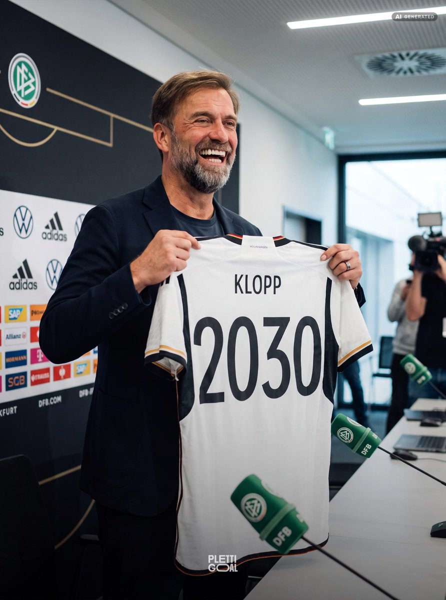 Plettigoal's tweet photo. 🚨💣 JÜRGEN KLOPP IS BACK! Revealed on Sunday, now official: Klopp will be unveiled as Germany’s new head coach tomorrow. 

LIVE on Sky Sport News: He will be presented at 11:00 CEST on Friday. Before that, he will sign his contract until 2030.

It also confirms what we’ve been reporting ever since Klopp’s Liverpool exit: he was never truly retired from football. He always wanted to return for the Germany job. #LFC 🇩🇪