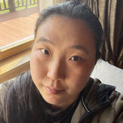 Sainaa_666's tweet photo. #NewProfilePic ханиад 20 гарам хоног жоохон хүрээд нүд давхраатчихжээ кккк😅❄️ https://t.co/kts02RZ4xD