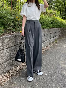 ricca_no_diary's tweet photo. さっき仕事帰り電車乗ってたら自分含め周りの女性みんなこれ系の格好でうけた https://t.co/a3fDK5kLHu