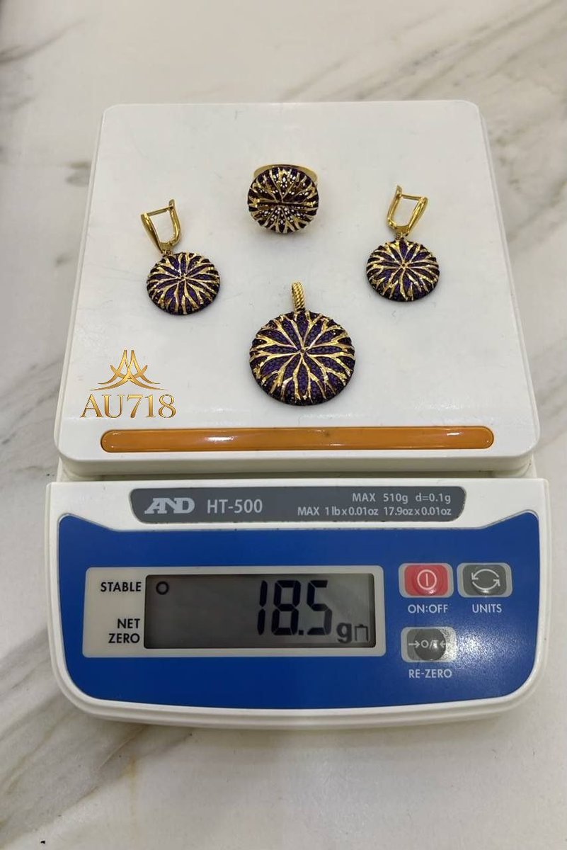 au718goldstore's tweet photo. Every gram tells a story of quality, elegance, and prestige.
Invest in authentic 18K Italian gold that never goes out of style. ✨
#18KGold #TimelessLuxury #ItalianGold #FineJewelry #GoldCollection #Au718 https://t.co/OyL4MIFYbJ