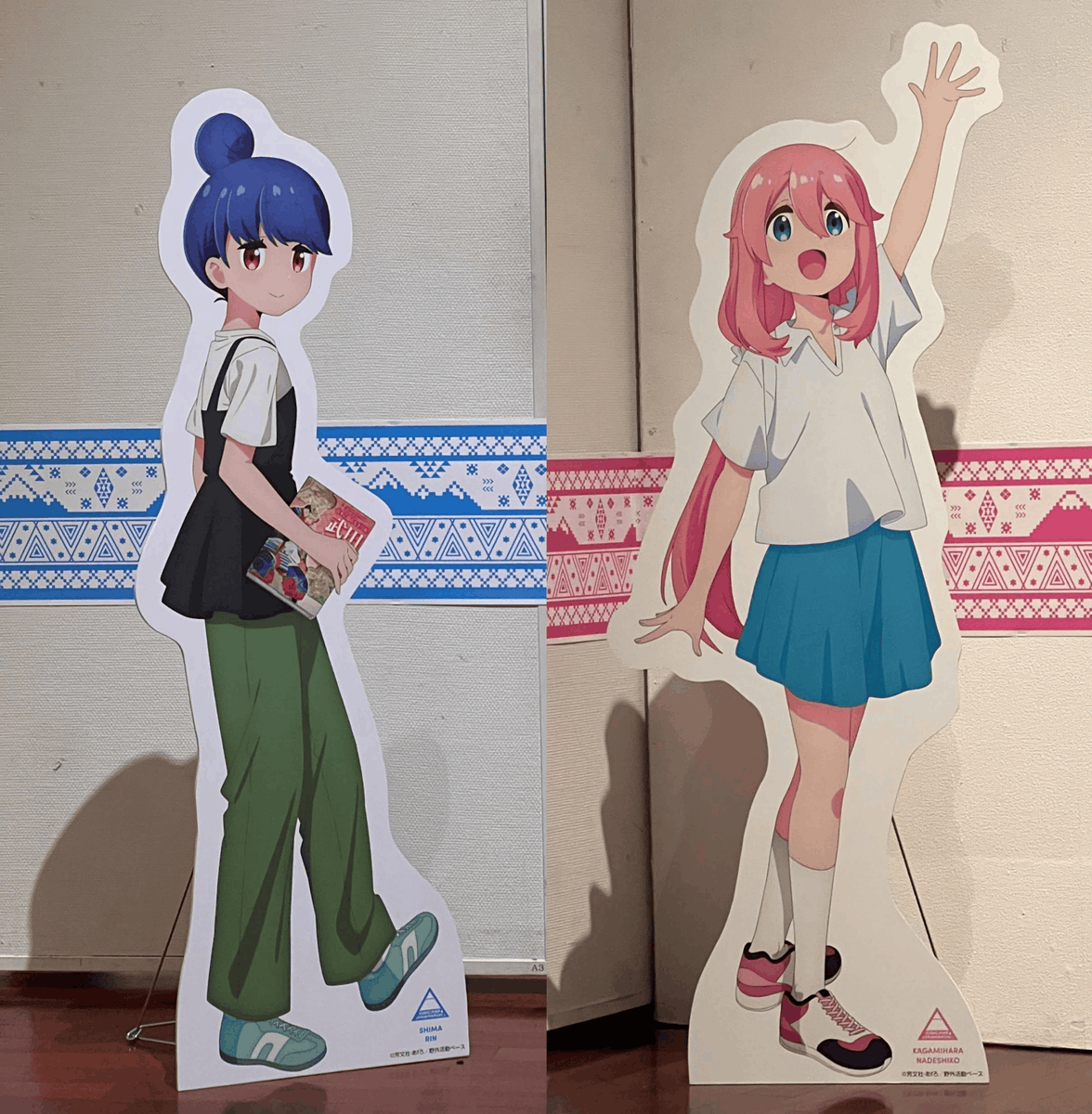 ybsevent's tweet photo. ／
📢なでしこ・リンが解説！
＼

🏕️展示ガイド🏕️
各務原なでしこ（CV：#花守ゆみり）
志摩リン（CV：#東山奈央）

二人の掛け合いは必聴！
各章冒頭にご注目ください✨

『#ゆるキャン△』と山梨▲は
#山梨県立博物館 にて好評開催中！
みんな見に来てね🚙💨

#博物館 #イベント https://t.co/qYtWzNraE3