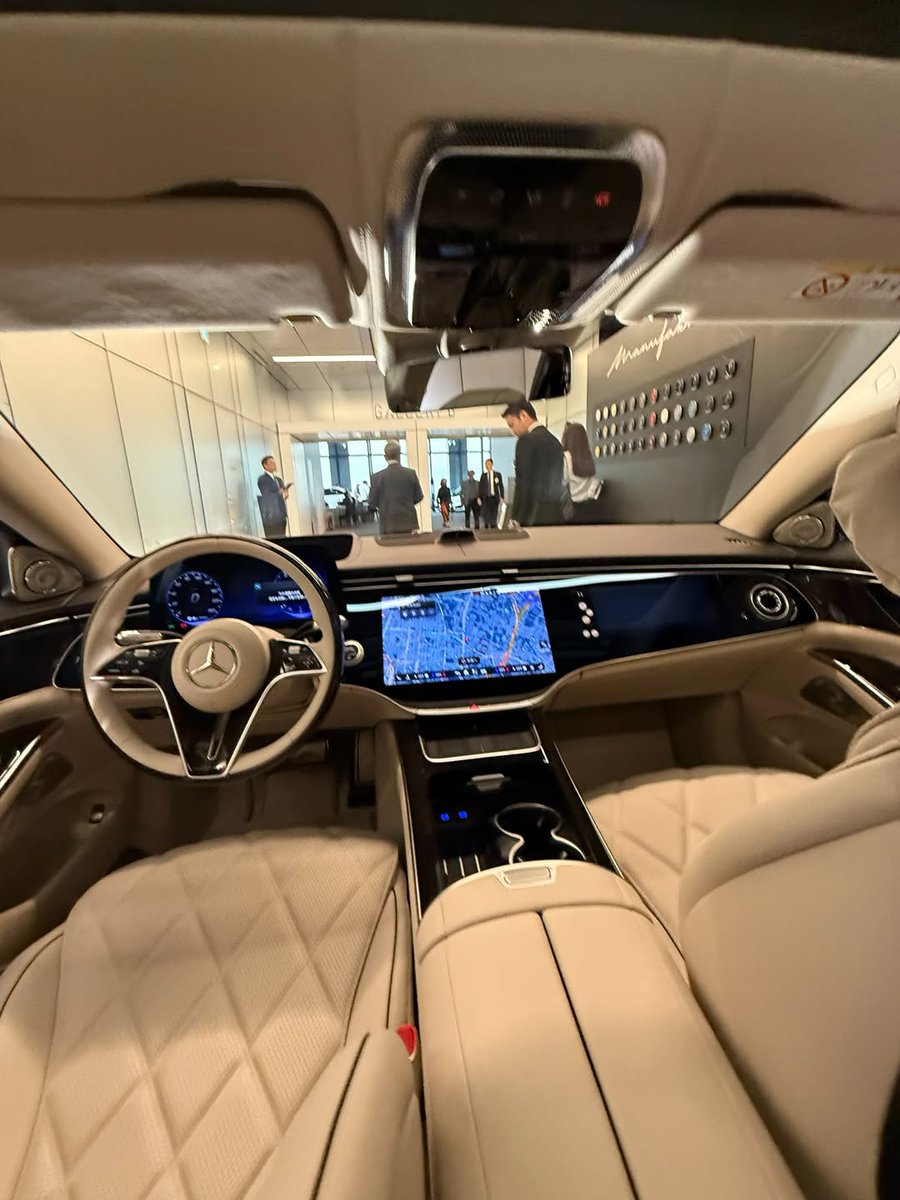 competitionreal's tweet photo. Mercedes S680 Maybach ✨ https://t.co/I0Zx3Wt120