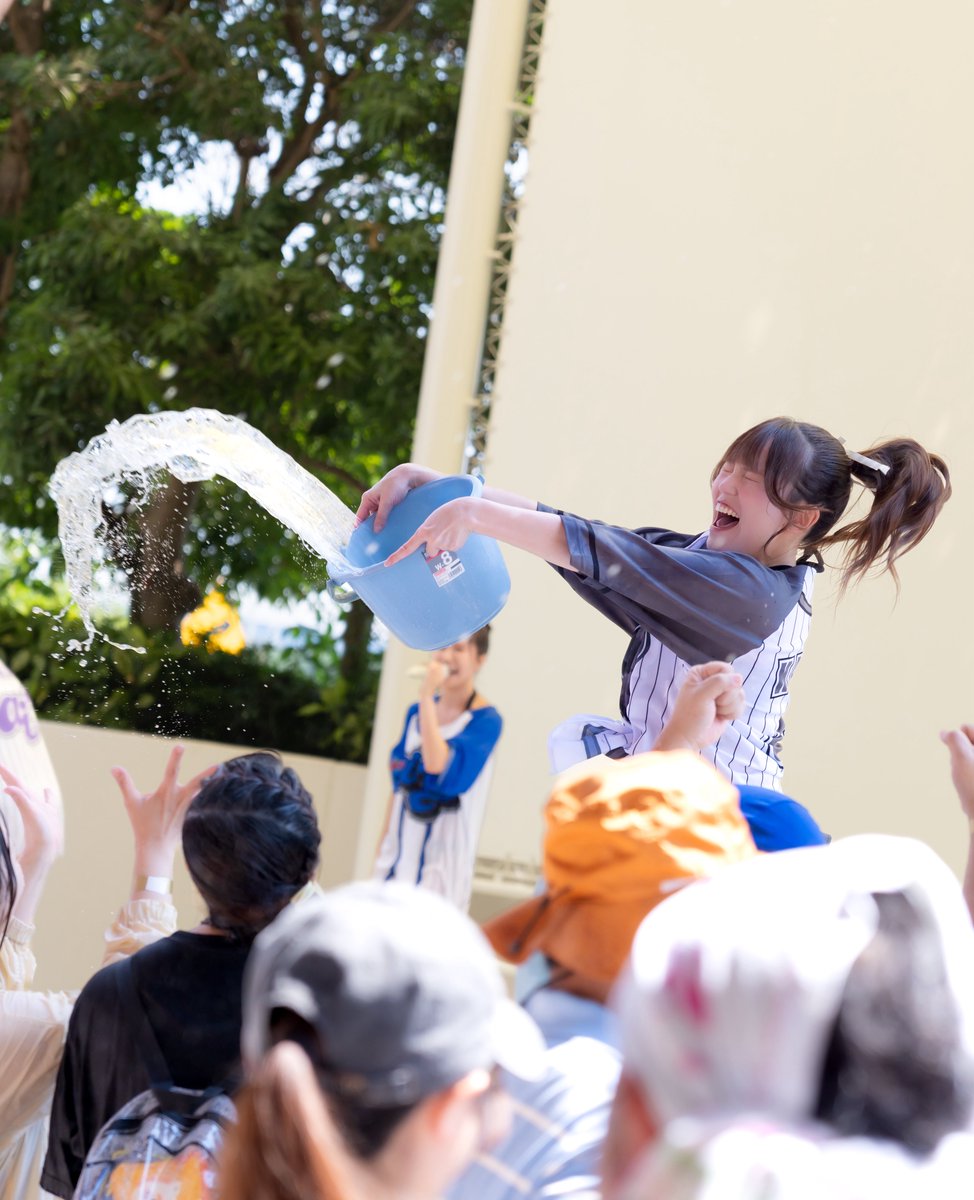 Lu_CLAseven's tweet photo. IDOL Treasure bottle LIVE
～真夏の幕張アイドルSPLASH祭り～【DAY1】
📍イオンモール幕張新都心

ai*ai 成沢くれはさん
＠kureha_aiai 

#アイアイ
#成沢くれは https://t.co/jzLLxFlAlw