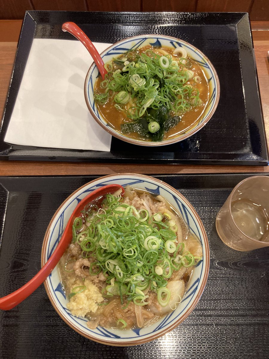 light071234's tweet photo. 肉うどんはレベルが違う https://t.co/SkTH782o8W
