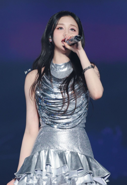 AboutMusicYT's tweet photo. Happy 21st birthday to the amazing Pharita of BABYMONSTER! https://t.co/qbBagEisoj