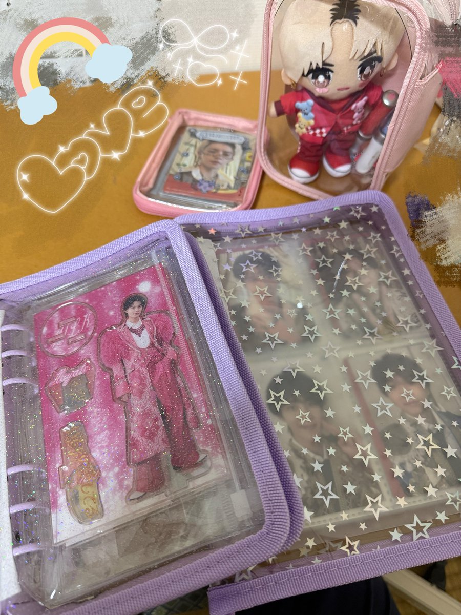 ainono23's tweet photo. コレクションするのバリ楽し〜💓
オタクって最高😆😆😆✨ https://t.co/y97gWLMMeh