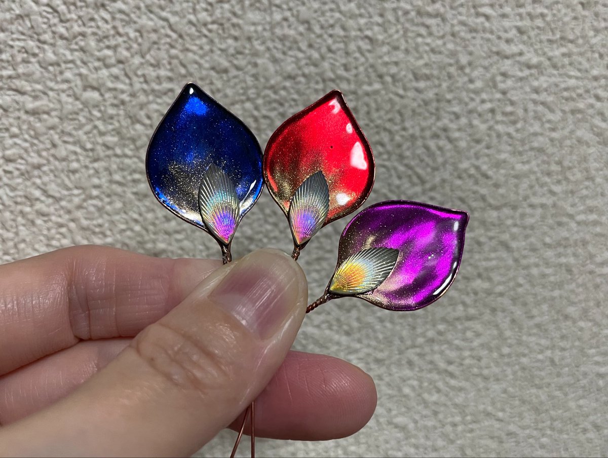 86world417's tweet photo. デザフェス落ちたし、繰り上げ当選の連絡もたぶんないやろうから、フェイスチップの通販しようと思います〜
8月くらいから始められたらええなぁ
#ハンドメイド #フェイスチップ #ウロコ #86world https://t.co/Cn7mzvEPxy