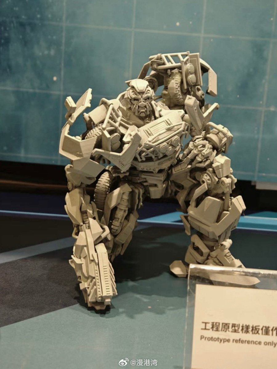 tfaltmodes's tweet photo. New photos from 漫港湾 on Weibo of Yolopark AMK PRO Series prototypes of Bumblebee (1977 Camaro), Ratchet, and Scorponok from Transformers (2007), as well as B-127, and Shockwave (painted) from Bumblebee: https://t.co/EAKRG4PaH2