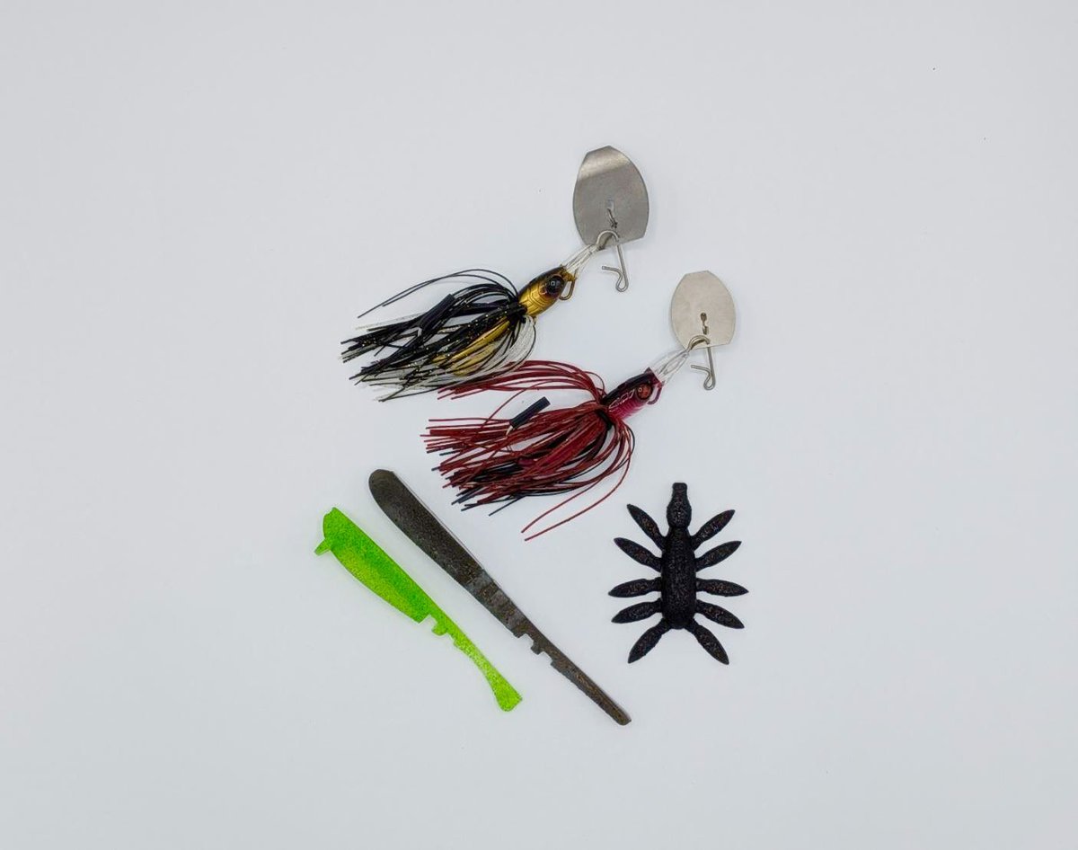 BUTZbassfishing's tweet photo. #BUTZ #製品情報

#QRAKEN チャターベイトに
新たに14gのウェイトが登場
...これまでよりも遠くへ
強く激しく誘える新ウェイト💪

更にソフトルアーからは
#Boko70 #BokoStick95 #Adaman45
を、それぞれサイズアップして
#Boko95 #BokoStick125 #Adaman60
を新たにラインナップします！

※画像二枚目にて、サイズ感比較

アダマン60に関しては
これまでの45と75サイズの
丁度中間で、ユーザー様より
兼ねてからリクエストを多数
いただいていた絶妙なサイズ感🔥

#BUTZbassfishing
#バス釣り #bassfishing