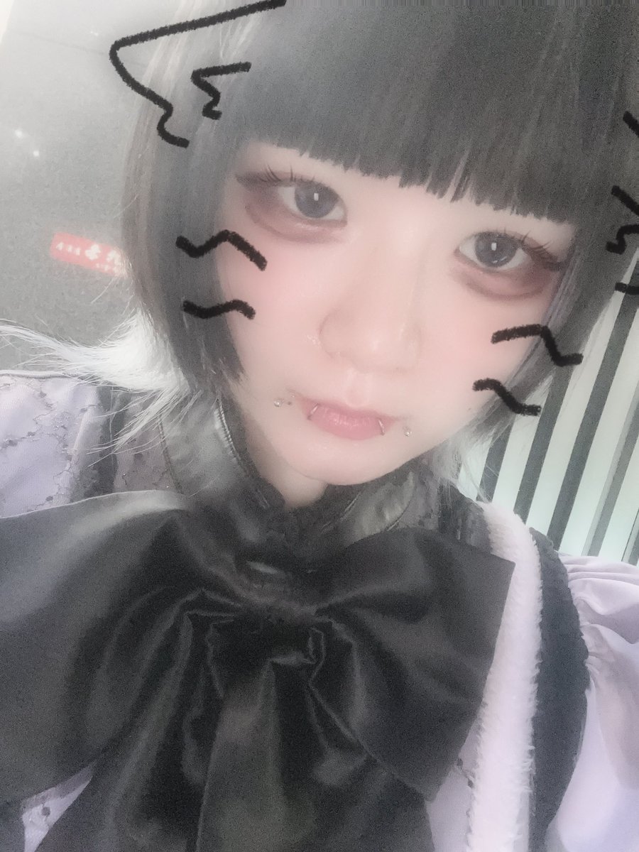 Atom_ruka's tweet photo. いてます〜！！！

皆さん暑い中日々お疲れ様です✨
癒されにおいで〜‼️

@atom_la_devilu https://t.co/9RM5jTnnb6
