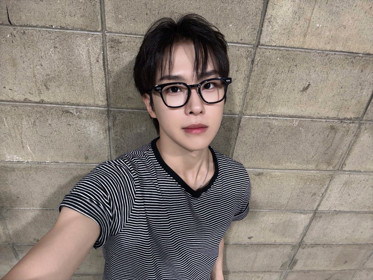 NewBeat_twt's tweet photo. [#박민석]

얼룩말🦓 https://t.co/3ZglLMlGyO