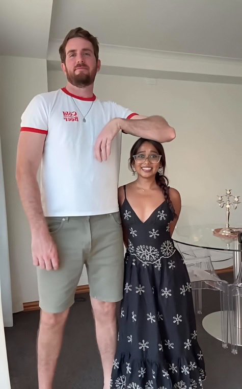 sholeeex's tweet photo. She’s collecting 6’5”+ men like they’re Infinity Stones. 😭 https://t.co/JNPU0nS9Hx