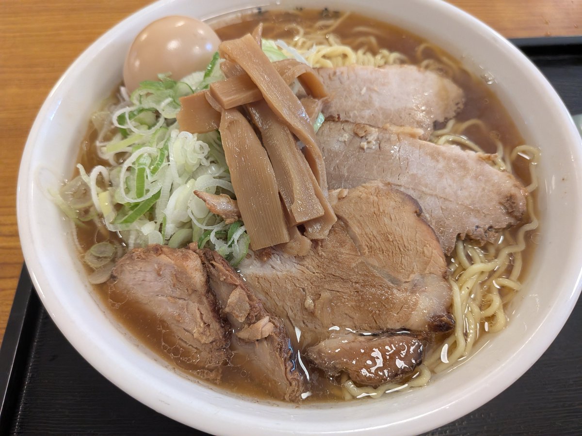 kimootafat's tweet photo. 先週ドカ盛りラーメン食ってしまったのでもうしないよう反省したつもりだったんだが https://t.co/jx3SMDOQRd