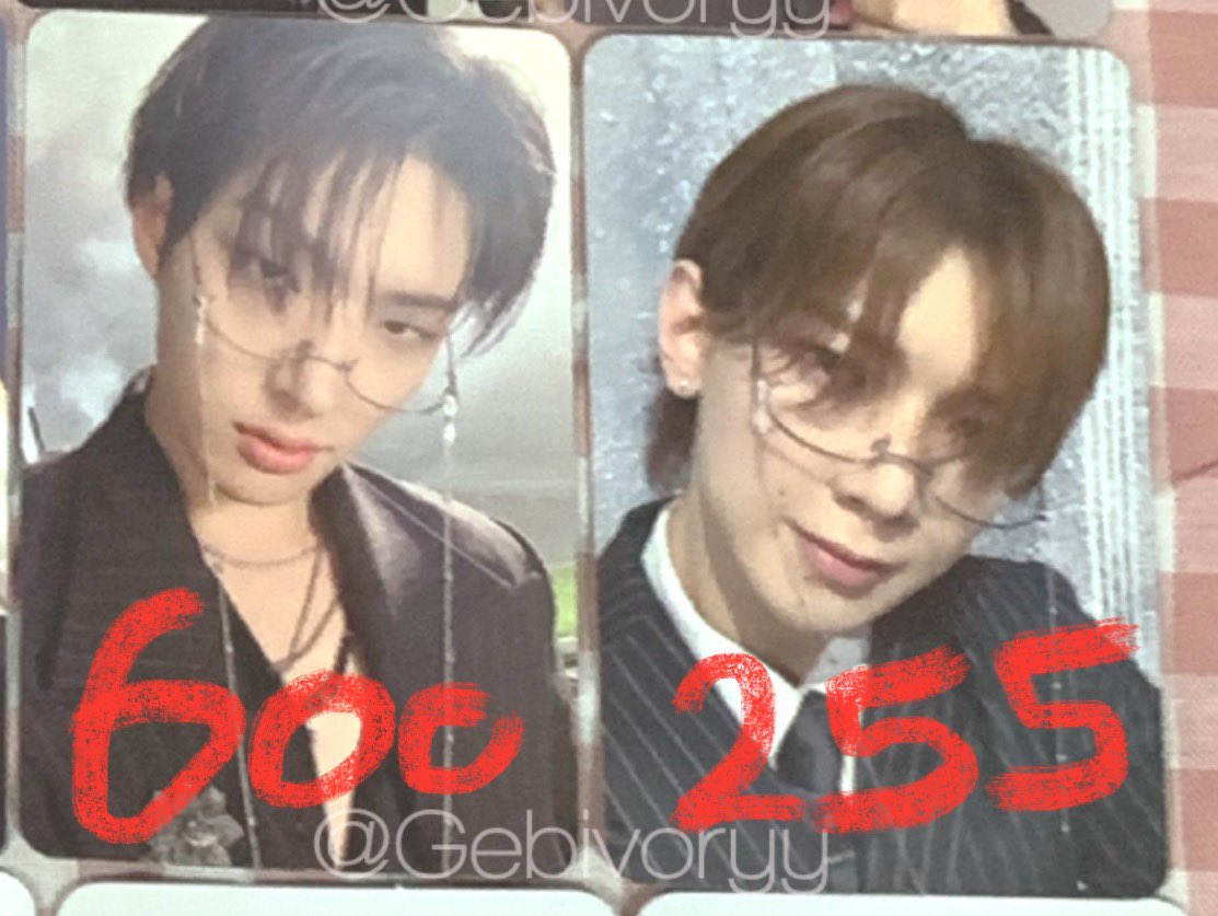 Flowermingki's tweet photo. WTS CLEARANCE SALE ATEEZ PHOTOCARDS ‼️‼️

- mostly minsang
- must be taken all/80%, reqshares ok !
-price excludes packing fee &amp; 🍊 admin fees

Please help rt, thank you!
#pasarATEEZ #wtsateez #ateez https://t.co/5n63EkJNV0