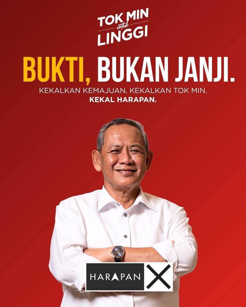 lady_bugg11's tweet photo. LINGGI TERUS MAJU, BUKAN SEKADAR JANJI

Apa yang sedang dan bakal dinikmati rakyat Linggi?

✅ Jeti Pengkalan Kempas bernilai RM1 juta dijangka siap pada November 2025, memberi nafas baharu kepada ekonomi nelayan, pelancongan dan penduduk setempat.

✅ Dua projek Rancangan Tebatan Banjir (RTB) telah diluluskan sejak 2023. Satu sedang dilaksanakan, manakala satu lagi telah disahkan di Dewan Rakyat bagi mengatasi masalah banjir yang membelenggu penduduk sekian lama.

✅ Projek Midport bernilai RM3.47 bilion bersama Port Dickson Free Zone merupakan pelaburan swasta yang mendapat kelulusan Kerajaan Persekutuan serta difasilitasi oleh Kerajaan Negeri. Apabila siap kelak, ia dijangka meletakkan Linggi sebagai hab ekonomi maritim baharu dan membuka ribuan peluang pekerjaan menjelang 2029.

Dalam masa yang sama, kerja-kerja menaik taraf bekalan air, jalan kampung dan estet serta kemudahan komuniti di Ladang Sengkang terus dipantau agar dapat disiapkan secepat mungkin.

Inilah bukti pembangunan bukan sekadar slogan. Asas telah dibina, pelaburan telah dibawa masuk dan kerja diteruskan supaya manfaatnya dirasai oleh seluruh rakyat Linggi, dari pekan, kampung nelayan hingga ke kawasan ladang.

Nismilan Elok Dah, Kekal TokMin.
#KekalHarapan